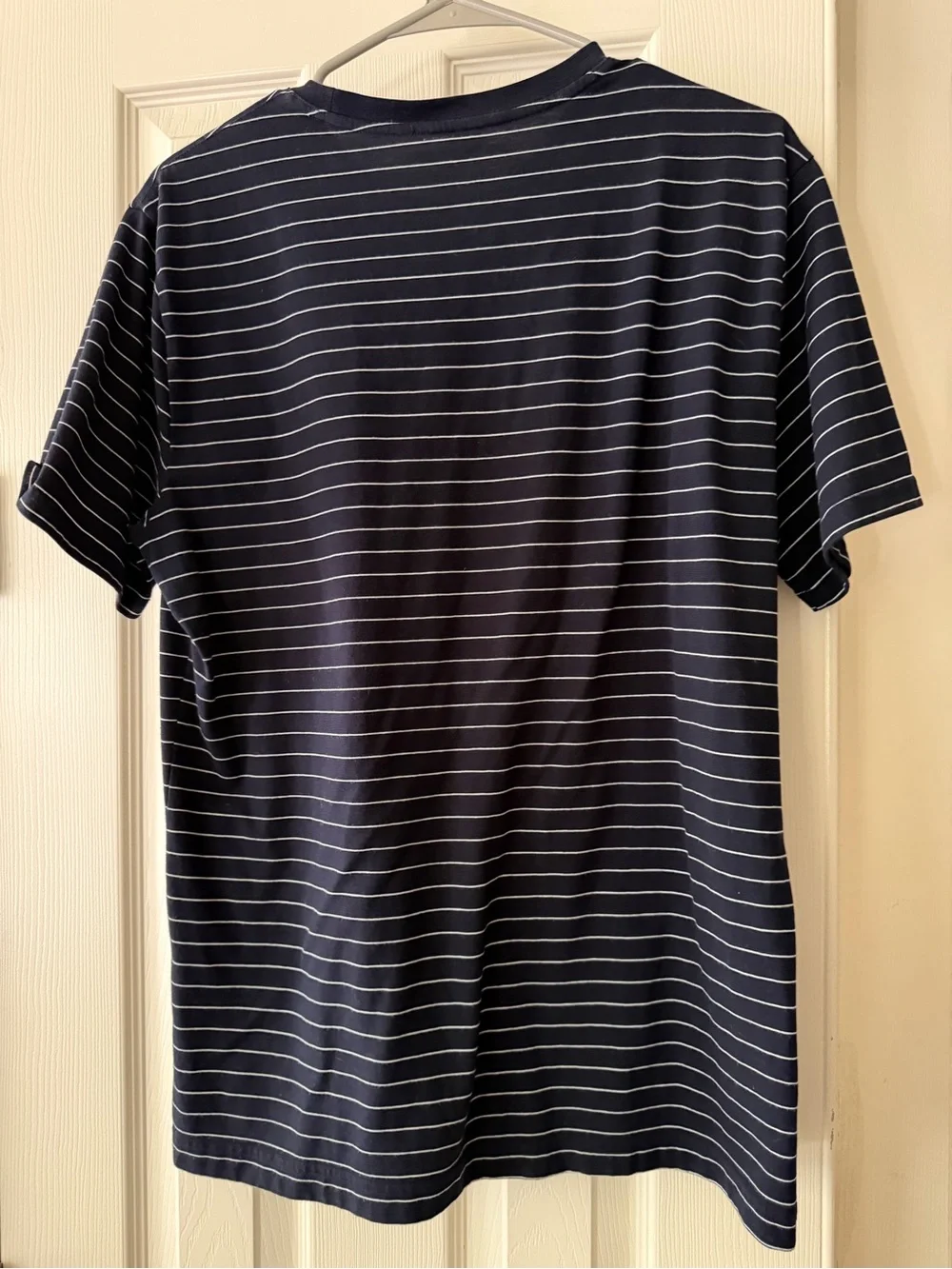 Men’s Banana Republic striped t shirt